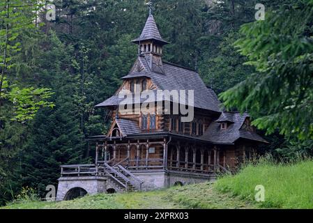 Chapelle du Sacré-Cœur de Jésus dans le quartier de Jaszczurowka, Zakopane, la région de Podhale, Massif des Tatras, province de Malopolska (Petite Pologne), Banque D'Images