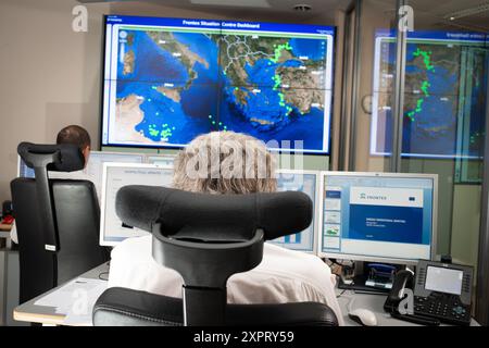 Le centre de situation Frontex au siège de Varsovie. L'agence européenne Frontex coordonne la surveillance et la protection des frontières extérieures de l'UE et a lancé le programme de surveillance EUROSUR. Banque D'Images