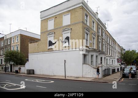 Deux éléphants comme murale de Banksy sur Edith Street, Chelsea Banque D'Images