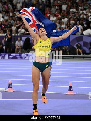 Paris, France. 7 août 2024. L'australienne Nina Kennedy célèbre sa victoire en finale féminine d'athlétisme aux Jeux Olympiques de Paris 2024 à Paris, France, le 7 août 2024. Crédit : Song Yanhua/Xinhua/Alamy Live News Banque D'Images