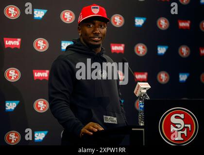 Santa Clara, États-Unis. 07 août 2024. Les 49ers de San Francisco Deebo Samuel prennent la parole lors d'une conférence de presse au Levi's Stadium de Santa Clara, Californie, le mercredi 7 août 2024. (Photo de Shae Hammond/Bay Area News Group/TNS/SIPA USA) crédit : SIPA USA/Alamy Live News Banque D'Images