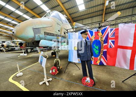 NESLAM Aero Museum Sunderland statique FMA Pucara A-522 avion d'attaque au sol avec moteurs français Turbomeca Astazou avionique américaine française ou Belg Banque D'Images