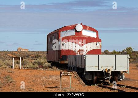 Train Old Ghan, gare ferroviaire de Farina, ville fantôme de Farina, outback Australie méridionale, Australie Banque D'Images