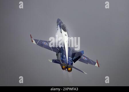 Centenaire de l'Aviation royale canadienne F-18 Hornet au Royal International Air Tattoo 2024. Banque D'Images