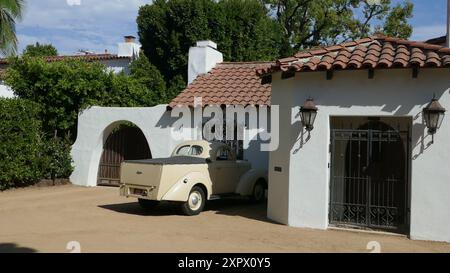 Beverly Hills, Californie, États-Unis 7 août 2024 acteur Ernest Borgnine et actrice/chanteuse Ethel Merman ancienne maison/maison au 1720 Chevy Chase Drive à Beverly Hills, Californie, États-Unis. Photo de Barry King/Alamy Stock photo Banque D'Images