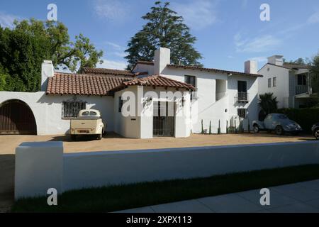 Beverly Hills, Californie, États-Unis 7 août 2024 acteur Ernest Borgnine et actrice/chanteuse Ethel Merman ancienne maison/maison au 1720 Chevy Chase Drive à Beverly Hills, Californie, États-Unis. Photo de Barry King/Alamy Stock photo Banque D'Images