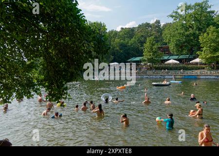 Schlachtensee, Badesee, Sommer à Berlin, See, Bezirk Steglitz-Zehlendorf, Grunewald, Berlin, Allemagne, Europa Banque D'Images