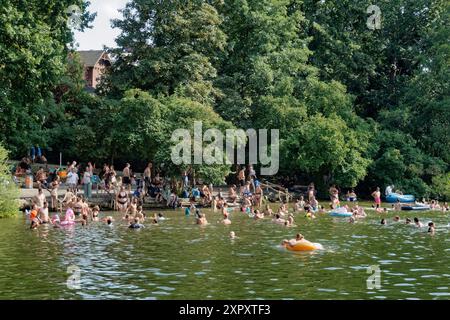 Schlachtensee, Badesee, Sommer à Berlin, See, Bezirk Steglitz-Zehlendorf, Grunewald, Berlin, Allemagne, Europa Banque D'Images