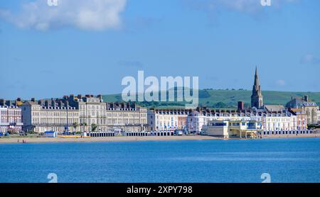 Weymouth front de mer par une journée ensoleillée Banque D'Images