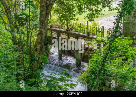 Paysage autour de la rivière Veules à Veules-les-Roses, commune du département de la Seine-maritime en région Normandie Banque D'Images