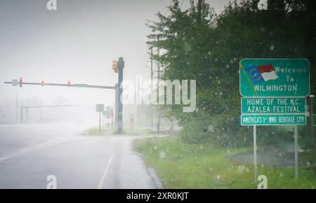 8 août 2024, Caroline du Nord, États-Unis. Des rafales de vent et des pluies torrentielles accompagnent la tempête tropicale Debby alors qu'elle traverse le sud-est de la Caroline du Nord. Crédit : Darwin Brandis/Alamy Live News Banque D'Images