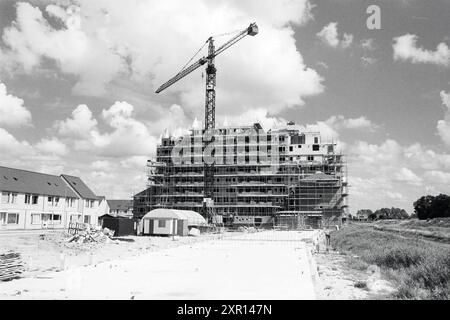 Phase de construction Zuiderpolder, construction, fosses de construction, Nouvelle construction, 27-07-1988, Whizgle Dutch News : des images historiques sur mesure pour l'avenir. Explorez le passé néerlandais avec des perspectives modernes grâce à des images d'agences néerlandaises. Concilier les événements d'hier avec les perspectives de demain. Embarquez pour un voyage intemporel avec des histoires qui façonnent notre avenir. Banque D'Images