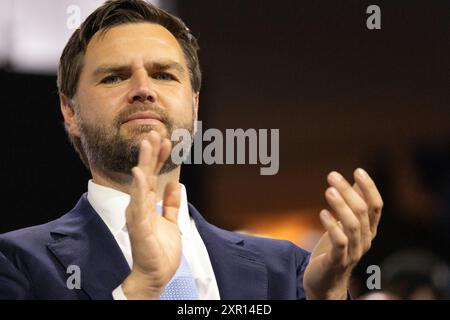 Milwaukee, États-Unis d'Amérique, 15 juillet 2024, candidat vice-président JD Vance à la Convention nationale républicaine à Milwaukee, Wisconsin. Banque D'Images