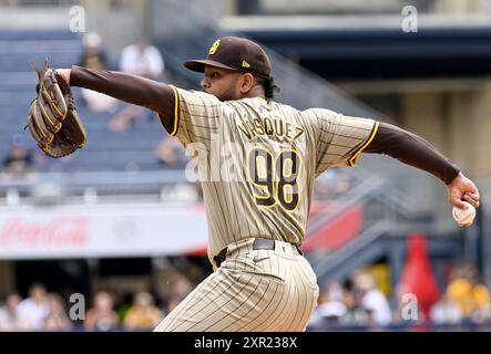 Pittsburgh, États-Unis. 08 août 2024. Randy Vásquez (98), lanceur des Padres de San Diego, débute contre les Pirates de Pittsburgh au PNC Park le jeudi 8 août 2024 à Pittsburgh. Photo par Archie Carpenter/UPI crédit : UPI/Alamy Live News Banque D'Images