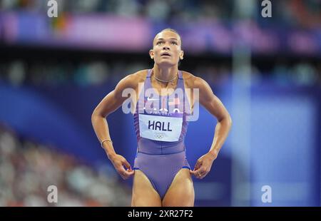 08 août 2024 : Anna Hall (États-Unis d'Amérique) participe au 200m de l'heptathlon féminin le jour 13 des Jeux Olympiques au stade de France, Paris, France. Ulrik Pedersen/CSM. Banque D'Images