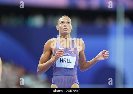 08 août 2024 : Anna Hall (États-Unis d'Amérique) participe au 200m de l'heptathlon féminin le jour 13 des Jeux Olympiques au stade de France, Paris, France. Ulrik Pedersen/CSM. Banque D'Images