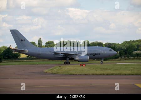 Airbus CC-150 Polaris de l'Aviation royale du Canada à son arrivée au Royal International Air Tattoo 2024 Banque D'Images