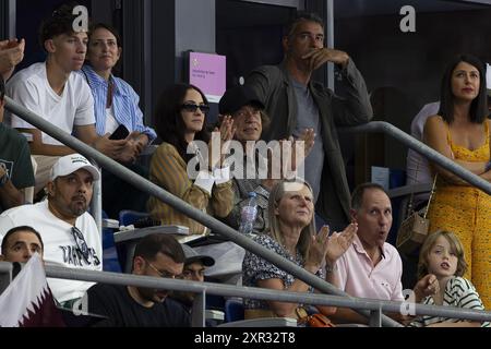 Mick Jagger et Melanie Hamrick, Marchand Leon, Marchand Oscar, lors des Jeux Olympiques de Paris 2024 le 8 août 2024 à l’Etat de France à Saint Denis Banque D'Images