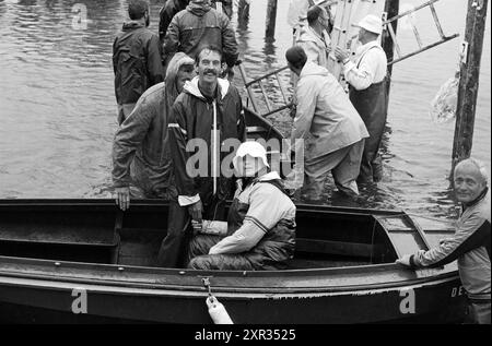 Pole sitting Competition Noordwijkerhout, Noordwijkerhout, Whizgle Dutch News : des images historiques sur mesure pour l'avenir. Explorez le passé néerlandais avec des perspectives modernes grâce à des images d'agences néerlandaises. Concilier les événements d'hier avec les perspectives de demain. Embarquez pour un voyage intemporel avec des histoires qui façonnent notre avenir. Banque D'Images