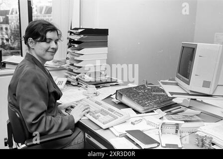WLTO, lieux de travail, 18-12-1994, Whizgle Dutch News : images historiques sur mesure pour l'avenir. Explorez le passé néerlandais avec des perspectives modernes grâce à des images d'agences néerlandaises. Concilier les événements d'hier avec les perspectives de demain. Embarquez pour un voyage intemporel avec des histoires qui façonnent notre avenir. Banque D'Images
