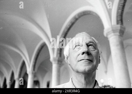 Artiste m. Grabijn, réfectoire de la mairie, 03-08-1995, Whizgle Dutch News : des images historiques sur mesure pour l'avenir. Explorez le passé néerlandais avec des perspectives modernes grâce à des images d'agences néerlandaises. Concilier les événements d'hier avec les perspectives de demain. Embarquez pour un voyage intemporel avec des histoires qui façonnent notre avenir. Banque D'Images