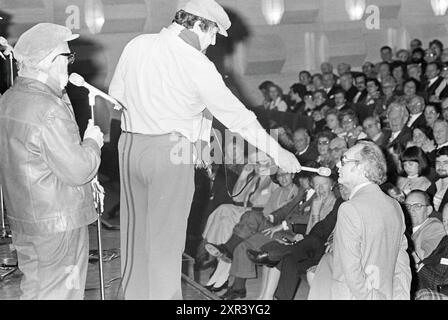 50e anniversaire de CBR, personnel du parti, C.B.R., 08-10-1977, Whizgle Dutch News : images historiques sur mesure pour l'avenir. Explorez le passé néerlandais avec des perspectives modernes grâce à des images d'agences néerlandaises. Concilier les événements d'hier avec les perspectives de demain. Embarquez pour un voyage intemporel avec des histoires qui façonnent notre avenir. Banque D'Images