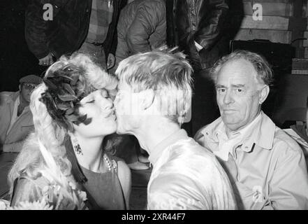 Tour de Vijfhuizen, cyclisme, Vijfhuizen, 04-09-1984, Whizgle Dutch News : images historiques sur mesure pour l'avenir. Explorez le passé néerlandais avec des perspectives modernes grâce à des images d'agences néerlandaises. Concilier les événements d'hier avec les perspectives de demain. Embarquez pour un voyage intemporel avec des histoires qui façonnent notre avenir. Banque D'Images