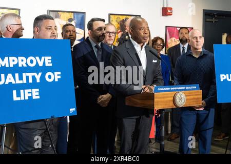 New York, New York, États-Unis. 8 août 2024. Le maire Eric Adams fait une annonce sur la sécurité publique et la qualité de vie à la 14th Street y à New York le 8 août 2024 (crédit image : © Lev Radin/ZUMA Press Wire) USAGE ÉDITORIAL SEULEMENT! Non destiné à UN USAGE commercial ! Crédit : ZUMA Press, Inc/Alamy Live News Banque D'Images