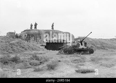 Enregistrement d'un soldat orange, tournage, tournage, 10-11-1976, Whizgle Dutch News : images historiques sur mesure pour l'avenir. Explorez le passé néerlandais avec des perspectives modernes grâce à des images d'agences néerlandaises. Concilier les événements d'hier avec les perspectives de demain. Embarquez pour un voyage intemporel avec des histoires qui façonnent notre avenir. Banque D'Images