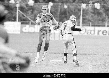 Pirates - Nicols, Baseball, 12-09-1987, Whizgle Dutch News : images historiques sur mesure pour l'avenir. Explorez le passé néerlandais avec des perspectives modernes grâce à des images d'agences néerlandaises. Concilier les événements d'hier avec les perspectives de demain. Embarquez pour un voyage intemporel avec des histoires qui façonnent notre avenir. Banque D'Images