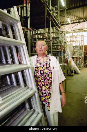 Wanders Saffolding construction Amsterdam, Amsterdam, pays-Bas, 17-08-1999, Whizgle Dutch News : images historiques sur mesure pour l'avenir. Explorez le passé néerlandais avec des perspectives modernes grâce à des images d'agences néerlandaises. Concilier les événements d'hier avec les perspectives de demain. Embarquez pour un voyage intemporel avec des histoires qui façonnent notre avenir. Banque D'Images