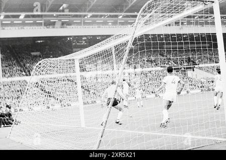 Manchester United - Benfica, Football, 29-05-1968, Whizgle Dutch News : images historiques sur mesure pour l'avenir. Explorez le passé néerlandais avec des perspectives modernes grâce à des images d'agences néerlandaises. Concilier les événements d'hier avec les perspectives de demain. Embarquez pour un voyage intemporel avec des histoires qui façonnent notre avenir. Banque D'Images