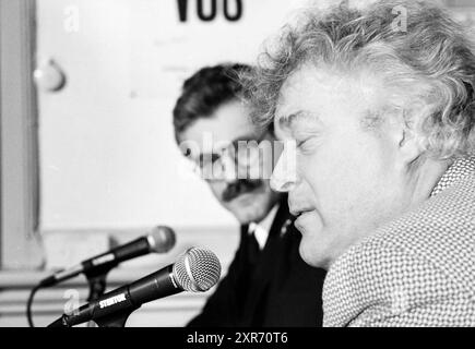 Café politique Haarlemmermeer, 25-01-1994, Whizgle Dutch News : des images historiques sur mesure pour l'avenir. Explorez le passé néerlandais avec des perspectives modernes grâce à des images d'agences néerlandaises. Concilier les événements d'hier avec les perspectives de demain. Embarquez pour un voyage intemporel avec des histoires qui façonnent notre avenir. Banque D'Images