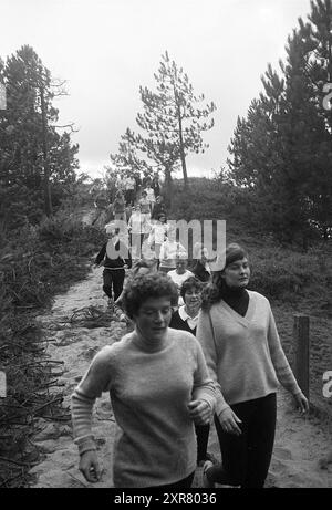 Training at CIO, Training, 05-10-1967, Whizgle Dutch News : images historiques adaptées pour l'avenir. Explorez le passé néerlandais avec des perspectives modernes grâce à des images d'agences néerlandaises. Concilier les événements d'hier avec les perspectives de demain. Embarquez pour un voyage intemporel avec des histoires qui façonnent notre avenir. Banque D'Images