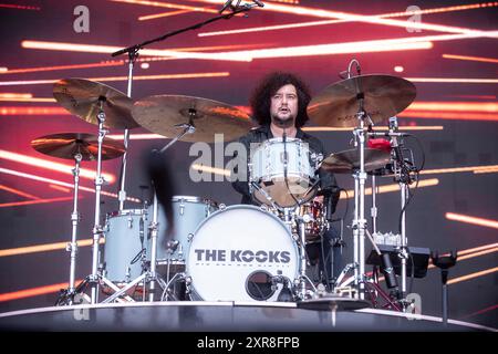 Les Kooks se produisent au Festival Cruïlla, Barcelone 12 juillet 2024. Photographe : ALE Espaliat Banque D'Images