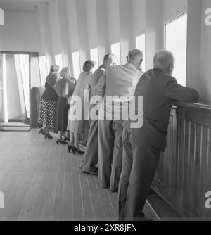 Courant 14-15-1951 : les touristes arrivent. À partir de la fin du mois de mai et jusqu'au début de l'été, le nouveau navire à passagers brillant d'America Line, « Oslofjord », est chargé de touristes lorsqu'il arrive dans le pays. Photo : Sverre A. Børretzen / Aktuell / NTB ***la photo n'est pas traitée*** le texte de cette image est traduit automatiquement le texte de cette image est traduit automatiquement Banque D'Images