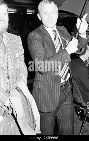 50e anniversaire de CBR, personnel du parti, C.B.R., 08-10-1977, Whizgle Dutch News : images historiques sur mesure pour l'avenir. Explorez le passé néerlandais avec des perspectives modernes grâce à des images d'agences néerlandaises. Concilier les événements d'hier avec les perspectives de demain. Embarquez pour un voyage intemporel avec des histoires qui façonnent notre avenir. Banque D'Images
