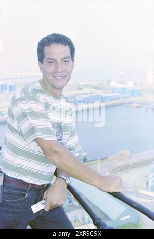 Mr. Wolters, Lighthouse, IJmuiden, IJmuiden, pays-Bas, 07-09-1999, Whizgle Dutch News : des images historiques sur mesure pour l'avenir. Explorez le passé néerlandais avec des perspectives modernes grâce à des images d'agences néerlandaises. Concilier les événements d'hier avec les perspectives de demain. Embarquez pour un voyage intemporel avec des histoires qui façonnent notre avenir. Banque D'Images