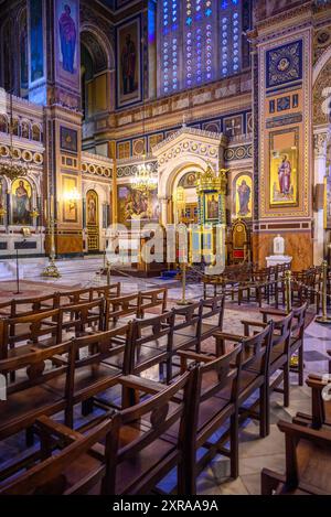 Intérieur de la Cathédrale métropolitaine de l'Annonciation, populairement connue sous le nom de la Métropole ou Mitropoli, église cathédrale de l'archevêché d'A. Banque D'Images