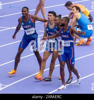 Saint Denis, France, 9 août 2024. Athlétisme - Relais 4 x 100 mètres homme. - Team France qualifié pour la finale - Jacques Julien / Alamy Live News Banque D'Images