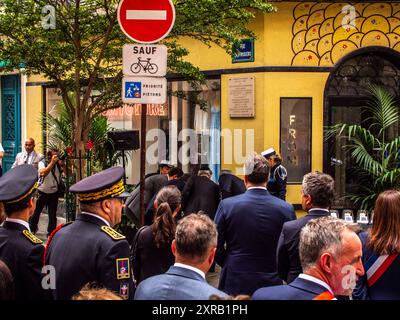 FRANCE-PARIS-POLITIQUE-TERRORISME-JUIF-US cérémonie commémorant l’attentat du 9 août 1982 de la rue des Rosiers au cœur du quartier juif de Paris qui a fait 6 morts et 22 blessés. À Paris, le 9 août 2024. PARIS ILE-DE-FRANCE FRANCE COPYRIGHT : XANDREAXSAVORANIXNERIX FRANCE-PARIS-POLITICS-TERRORISM- ASAVORANINERI-27 Banque D'Images