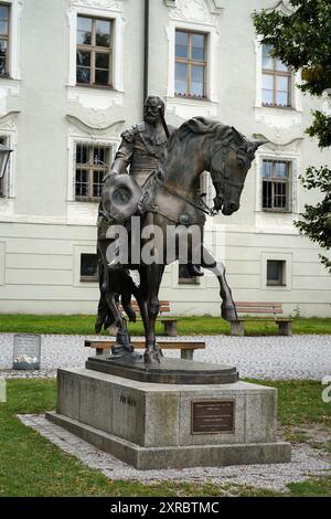 Allemagne, Bavière, haute-Bavière, Altötting, Kapellplatz, statue équestre, comte von Tilly Banque D'Images