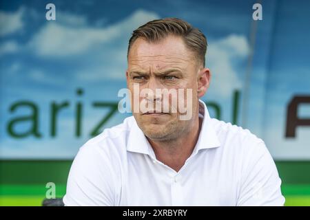 HELMOND, 09-08-2024, Stadion de Braak, Stadium of Helmond Sport, Néerlandais KeukenKampioen Divisie saison de football 2023/2024. Helmond Sport - Jong Utrecht. Entraîneur Helmond Sport Kevin Hofland avant le match Helmond Sport - Jong Utrecht . Banque D'Images