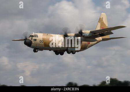 Un Hercules de l'armée de l'air royale marocaine arrivant au Royal International Air Tattoo 2024. Banque D'Images