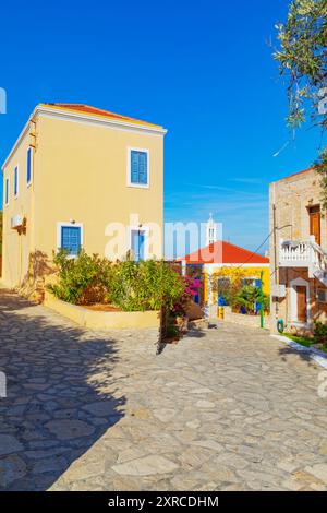 Emporio old Town Street, Halki Island, Dodécanèse Islands, Grèce Banque D'Images