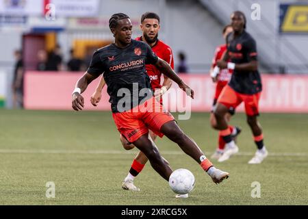 HELMOND, 09-08-2024, Stadion de Braak, Stadium of Helmond Sport, Néerlandais KeukenKampioen Divisie saison de football 2023/2024. Helmond Sport - Jong Utrecht. Sur le ballon pendant le jeu Helmond Sport - Jong Utrecht. Banque D'Images