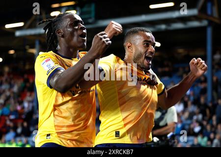 Curtis Nelson (à droite), du comté de Derby, célèbre avoir marqué le premier but de son équipe avec son coéquipier David Ozoh lors du Sky Bet Championship match à Ewood Park, Blackburn. Date de la photo : vendredi 9 août 2024. Banque D'Images