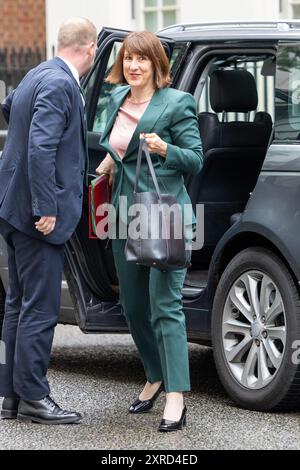 Des députés travaillistes assistent au 10 Downing Street pour une réunion du cabinet mettant en vedette : Chancelier de l'Échiquier Rachel Reeves où : Londres, Royaume-Uni quand : 09 Jul 2024 crédit : Phil Lewis/WENN Banque D'Images