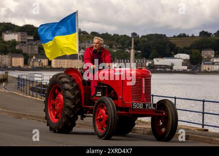 Rothesay, Bute, Écosse, Royaume-Uni. 6 juillet 2024. L'île de Bute est une île du Firth of Clyde dans l'Argyll, en Écosse. Bute est une destination de vacances populaire depuis plus d'un siècle. Rothesay, chef-lieu de Bute, est une station balnéaire avec un château, des cafés et des boutiques à l'ancienne. Suivez la route côtière vers le sud et vous trouverez Mount Stuart, un palais spectaculaire au milieu d'hectares de bois. (Crédit image : © Ruaridh Stewart/ZUMA Press Press Press Wire) USAGE ÉDITORIAL SEULEMENT! Non destiné à UN USAGE commercial ! Banque D'Images