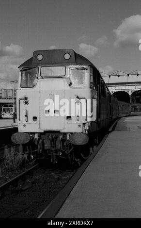 31416 à Manchester Victoria. 1990. Banque D'Images